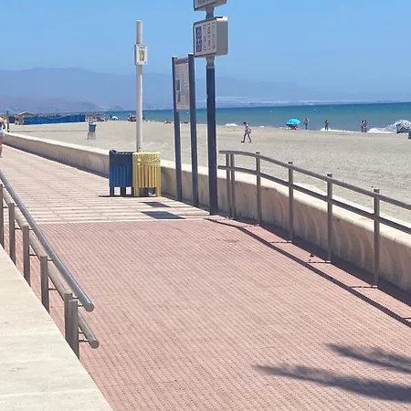 En Playa Serena شقة روكيتاس ذي مار